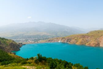 Randonnée hors des sentiers battus près de Samarcande