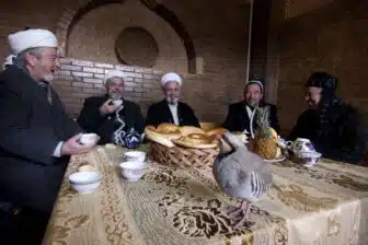 De Samarcande aux confins du Pamir – Image 2