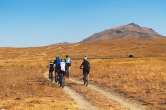 L'Ouzbékistan à vélo, sur la Route de la Soie